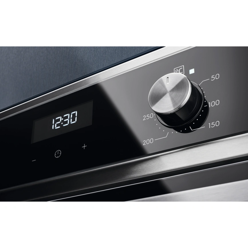 Электрический духовой шкаф Electrolux EOF5H40BX Black/Stainless Steel фото 5